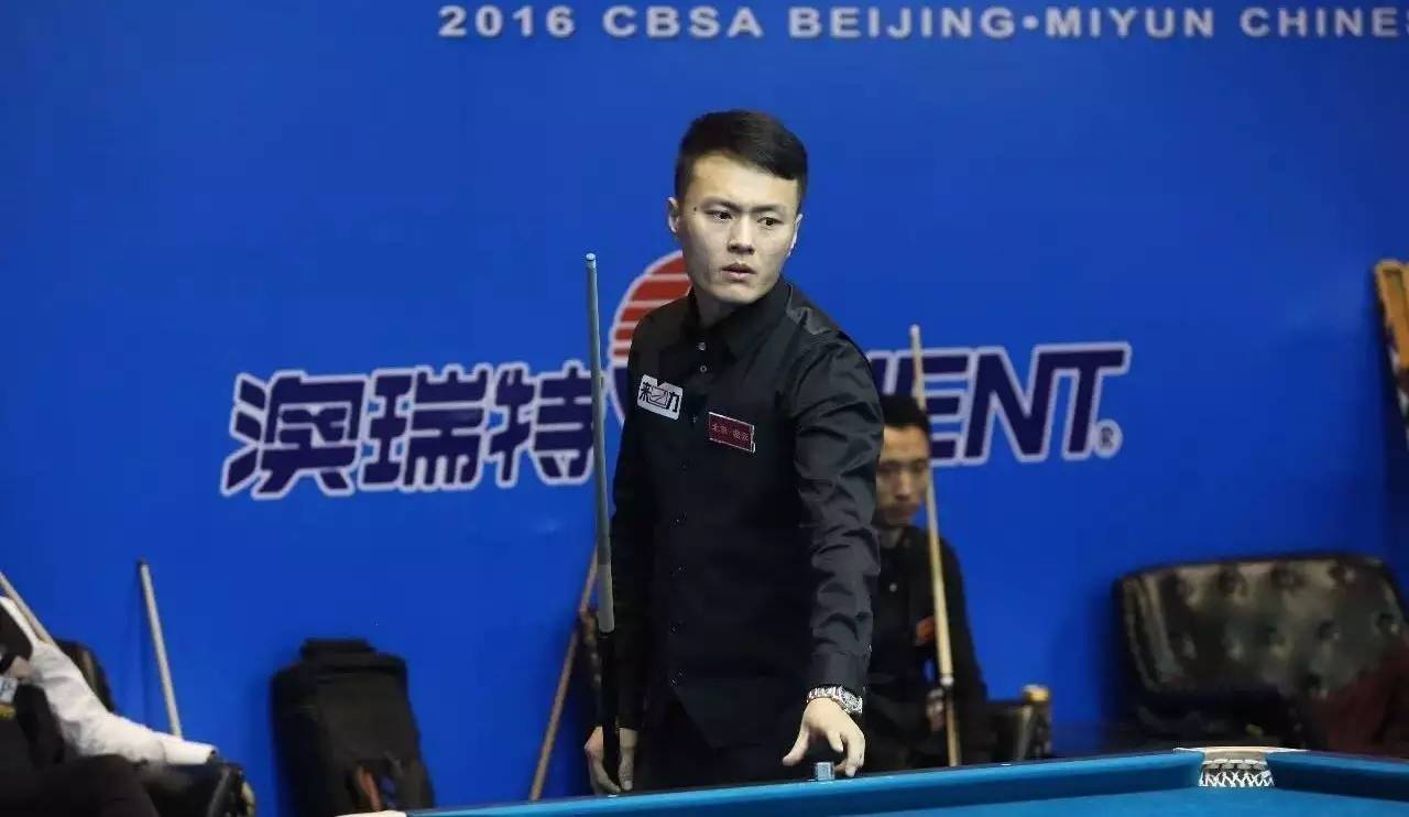 上的曝光机 上的曝光机