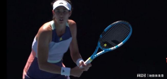 下的表现 下的表现