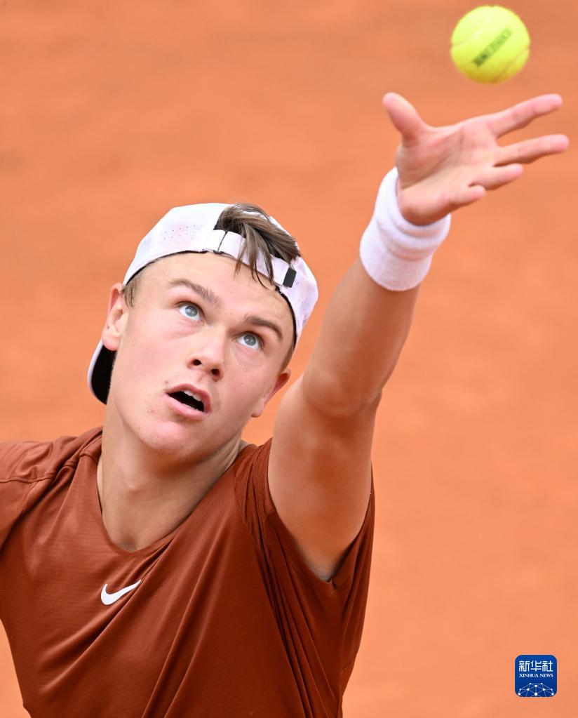 赛程中保持 赛程中保持