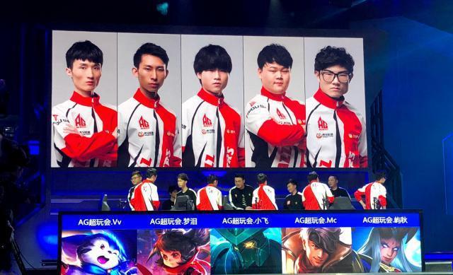 足主教练 足主教练