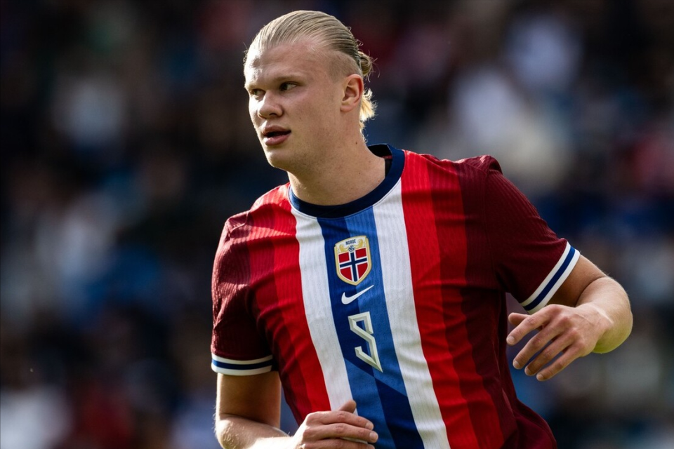 29个,曼联是近2季英超全勤球队中运动战进球最少的