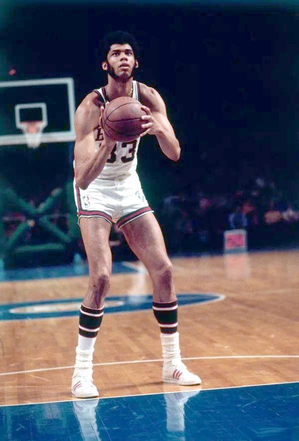 廖三宁11+10送绝杀曾凌铉空砍33分 北控险胜福建