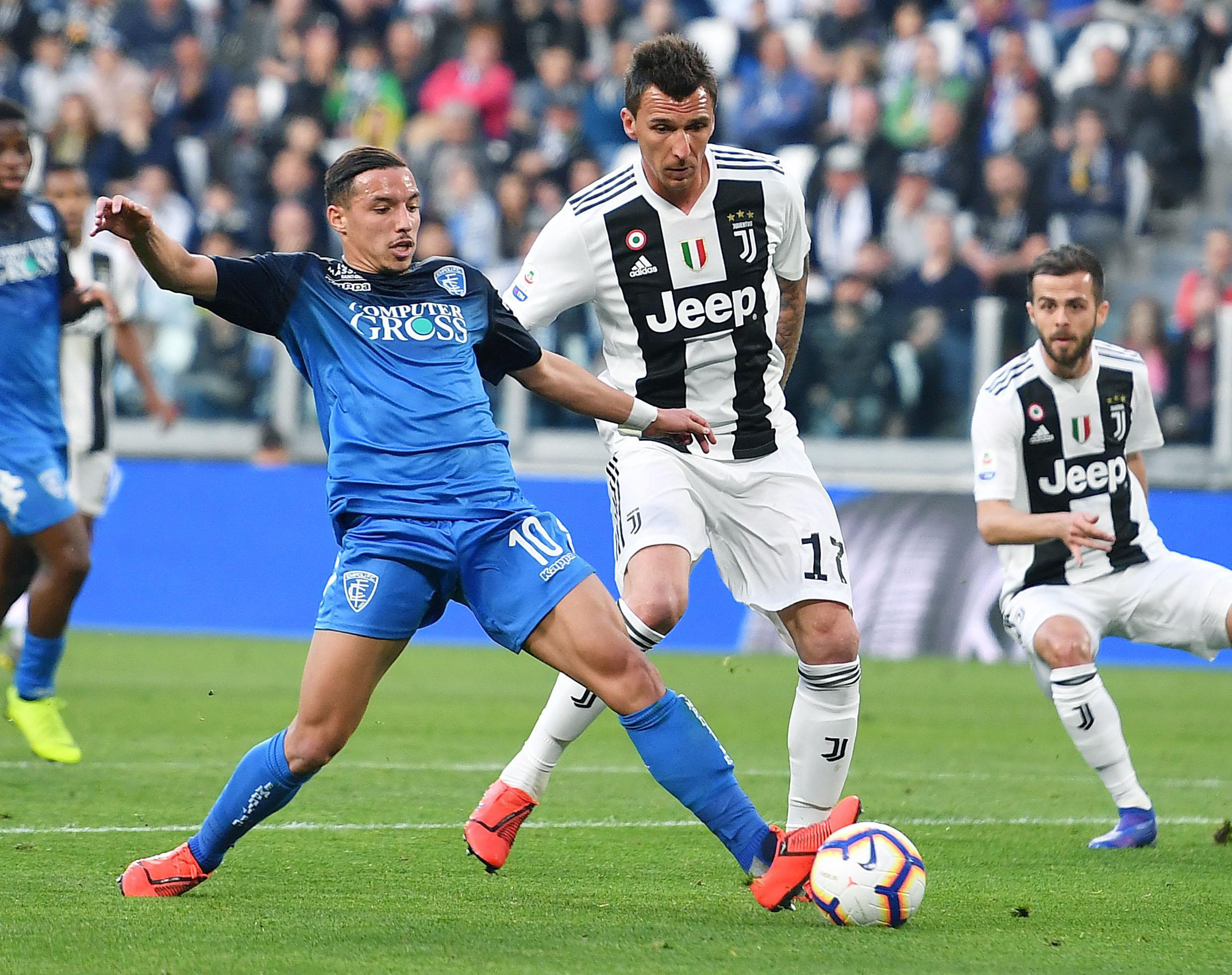 或只盯球 或只盯球