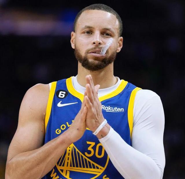 尝试左手持 尝试左手持