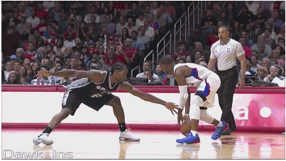 对比鲜明 对比鲜明